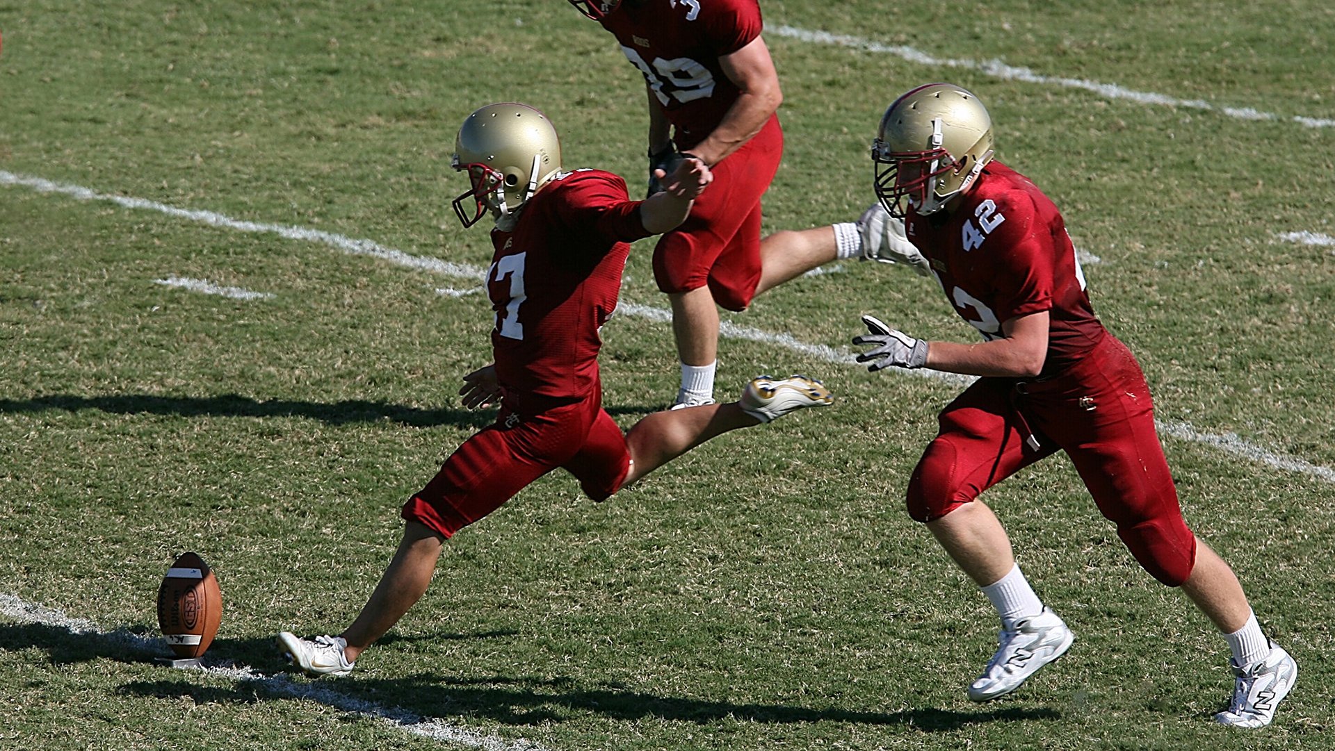 俱乐部与品牌方合作推出青训装备补贴计划减轻家庭负担,青训俱乐部名字